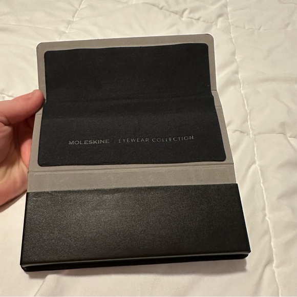Moleskine brand designer eyewear slim case and cloth as new - Picture 6 of 12